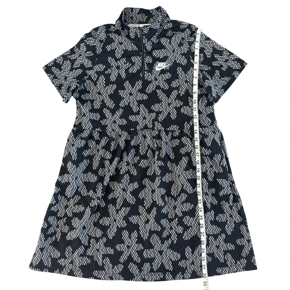 Nike Sportswear Girls' XL Black & White Floral Short Sleeve Dress DM8212 Zip‎